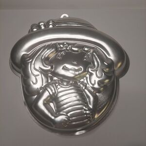 Wilton Strawberry Shortcake Cake Pan ~ 2105-7050